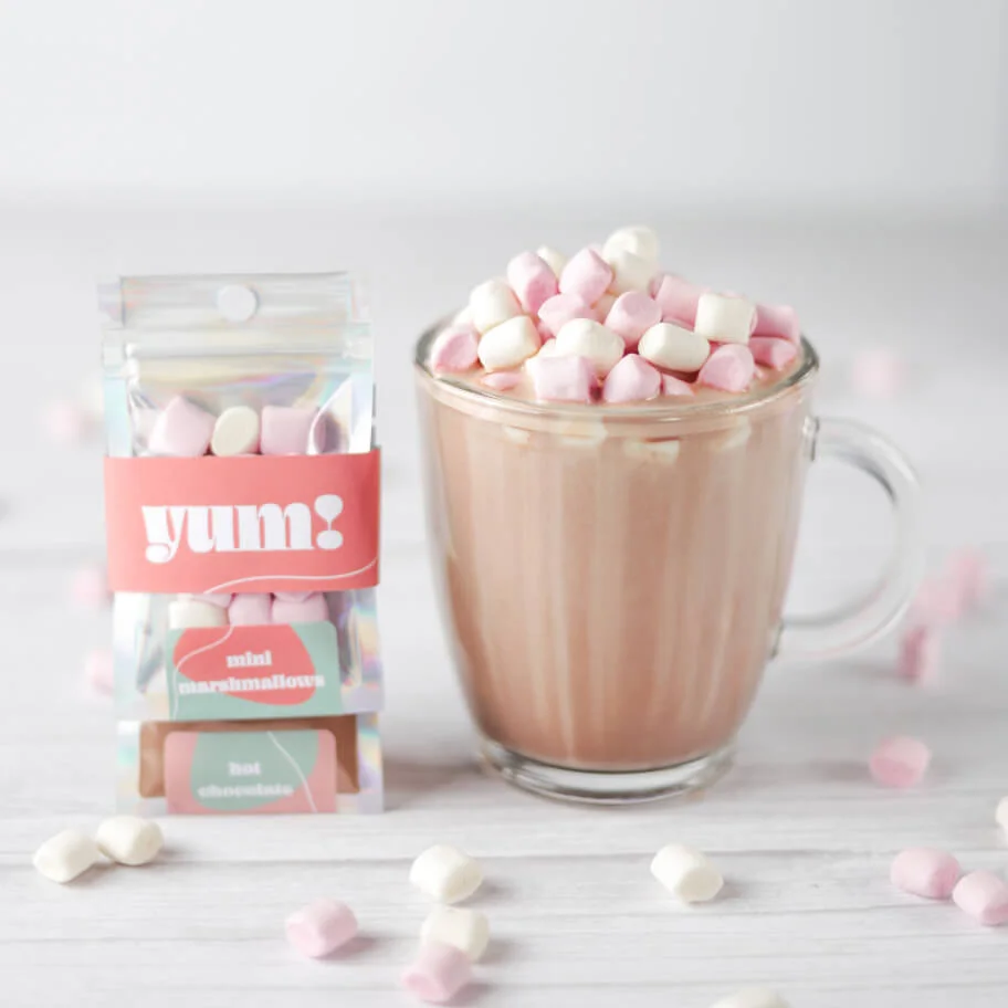 Hot chocolate and marshmallows